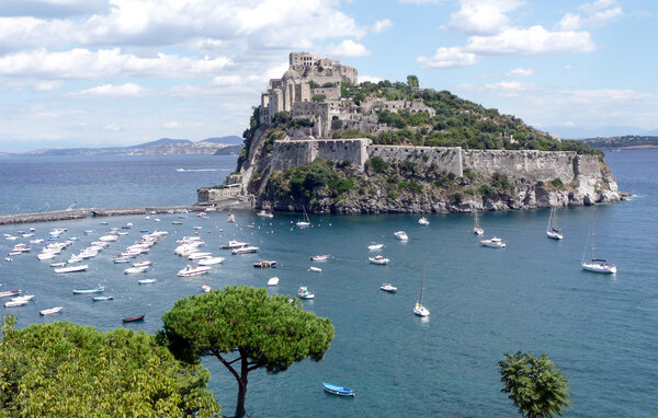 Feriehus - Ischia , Italia - IKS021 901