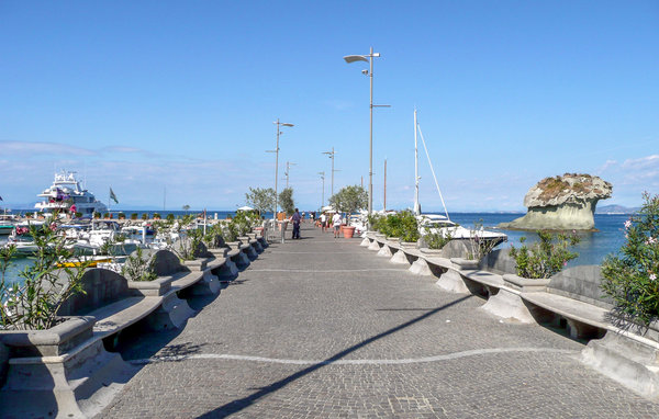 Domy wakacyjne - Ischia , Wlochy - IKS222 901
