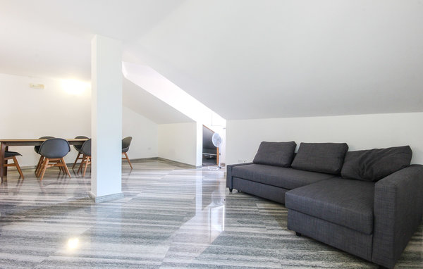 Appartamento - Nocera Superiore , Italia - IKS240 301