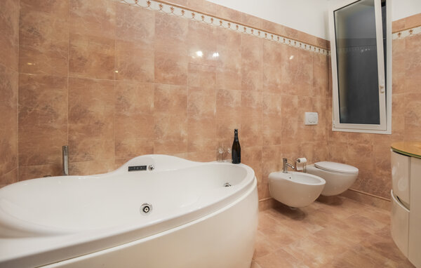 Apartamento - Genova , Italia - ILG073 702