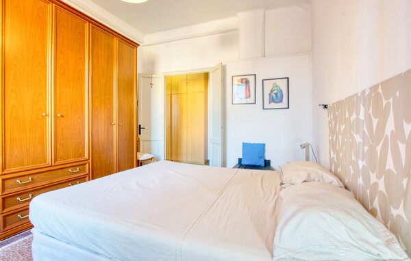 Apartamento - Genova , Italia - ILG093 602