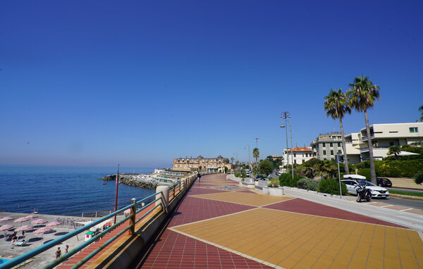 Apartamento - Genova , Italia - ILG096 902