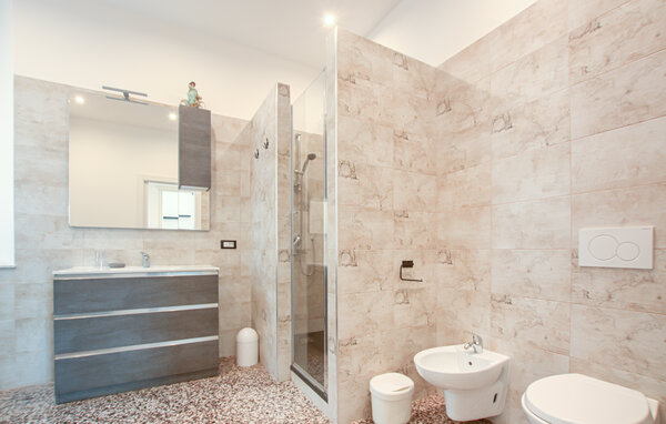 Apartamento - Genova , Italia - ILG096 701