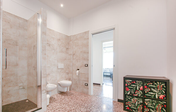 Apartamento - Genova , Italia - ILG096 702