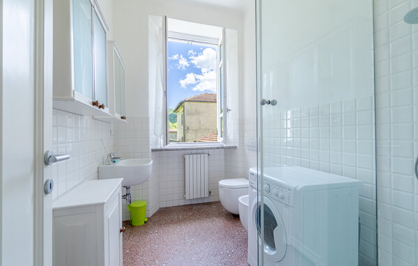 Appartamento - Rovegno , Italia - ILL050 702