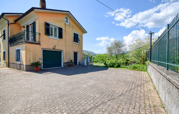 Domy wakacyjne - Pianezza , Wlochy - ILL451 81