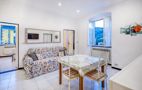 Freuen Sie sich auf den Urlaub in dieser Ferienwohnung nahe dem Meer.

Lassen Sie den Alltag hinter sich und verbringen Sie einen erholsamen Urlaub in der Wohnung, die ihre Gäste nicht weit vom Stran..