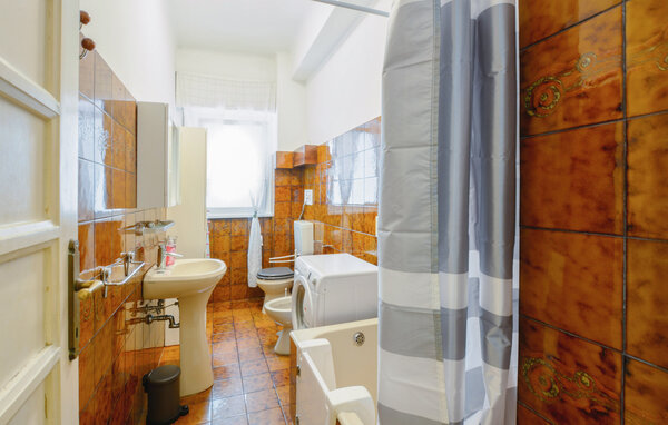 Apartment - Recco , Italy - ILL496 702