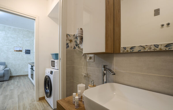 Apartamento - La Spezia , Italia - ILL723 702