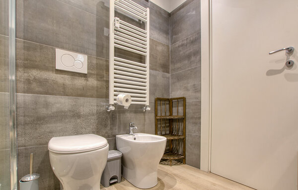 Apartamento - Recco , Italia - ILL771 702