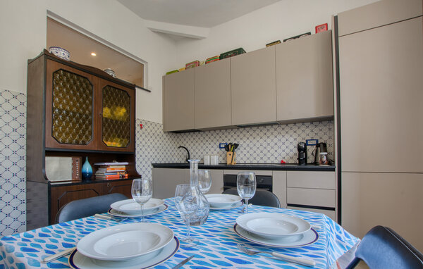 Apartamento - Recco , Italia - ILL771 402