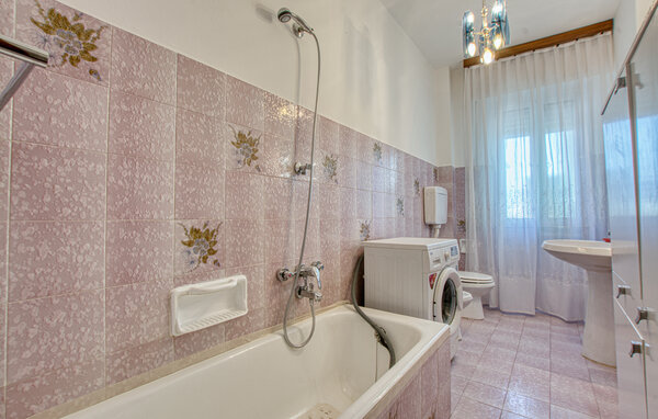 Appartamento - Cogorno , Italia - ILL804 702