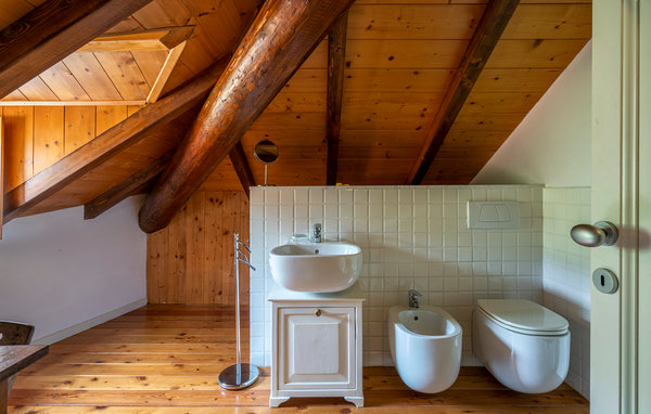 Appartamento - Rovegno , Italia - ILL858 701