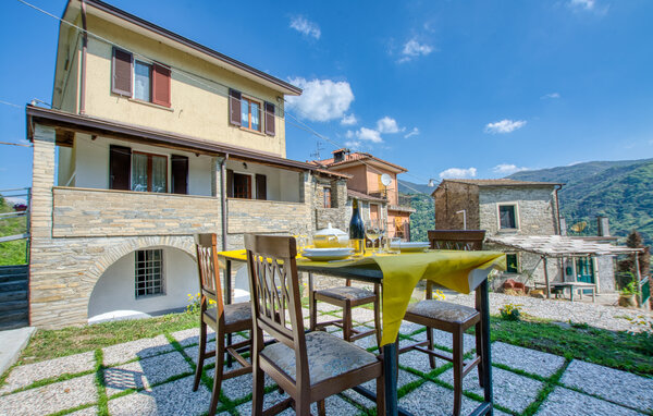 Semesterhus - San Colombano Certenoli , Italien - ILL952 1
