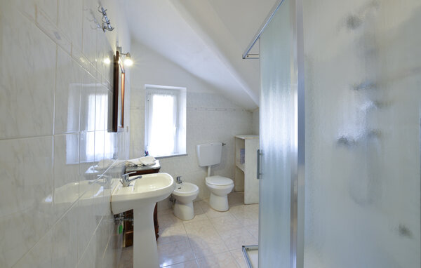 Appartamento - Varese Ligure , Italia - ILL963 701