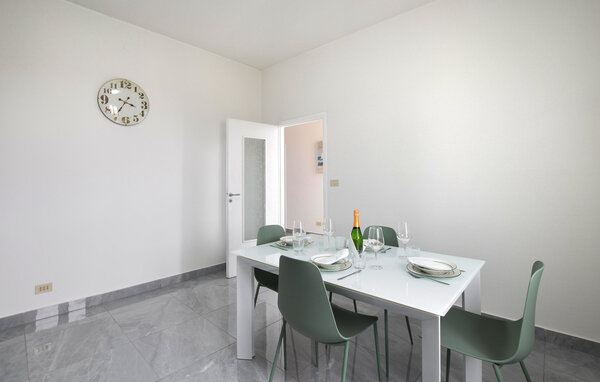 Apartment - Albenga , Italy - ILP320 402