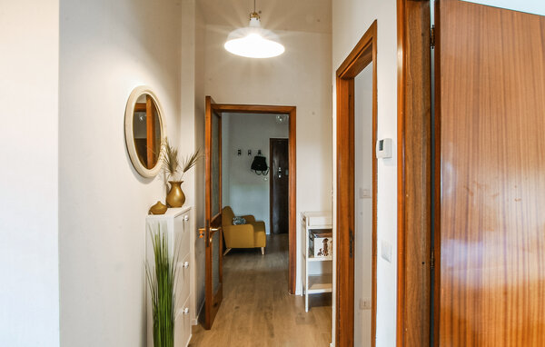 Appartamento - Civitanova Marche , Italia - IMK043 502