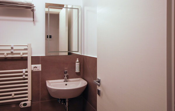 Appartamento - Civitanova Marche , Italia - IMK051 701