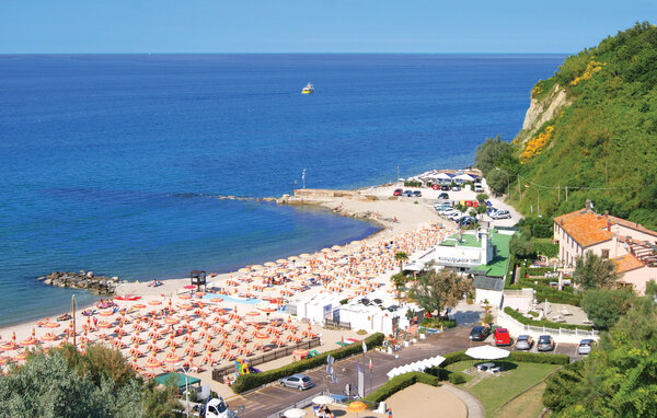 Feriehus - Mombaroccio , Italia - IMK056 903