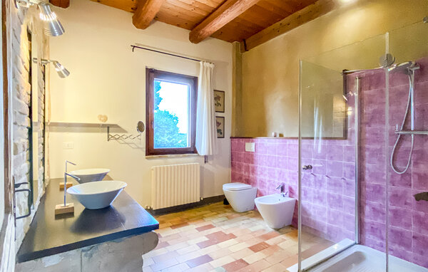 Feriehus - Mombaroccio , Italia - IMK056 701