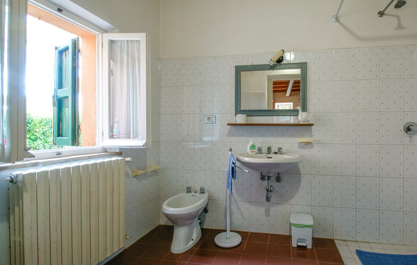 Holiday Home - Trebbiantico di Pesaro , Italy - IMK286 702