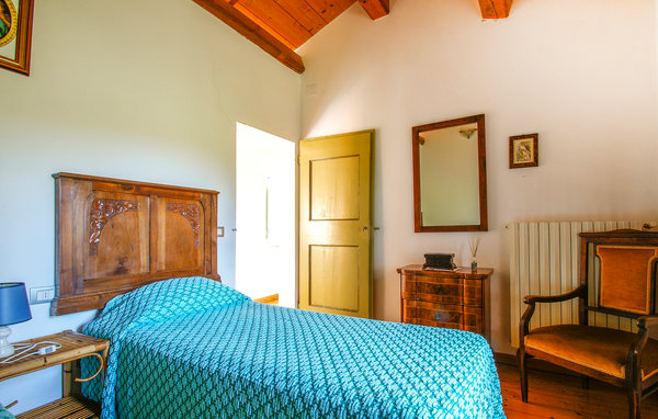 Holiday Home - Trebbiantico di Pesaro , Italy - IMK286 602