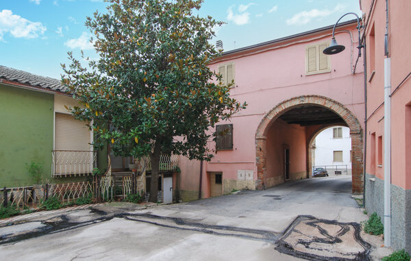 Domy wakacyjne - Frontone di Apiro , Wlochy - IMM015 901