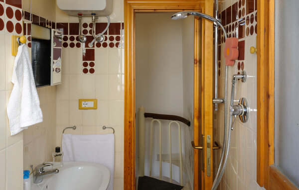 Domy wakacyjne - Frontone di Apiro , Wlochy - IMM015 702