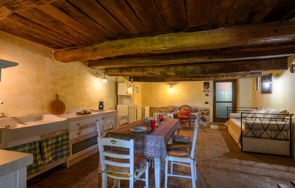 Appartement - Frontino , Italië - IMM030 302