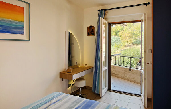 Appartamento - Peglio , Italia - IMM049 603