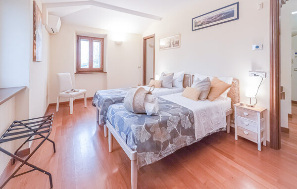 Feriehus - Macerata , Italia - IMM051 601