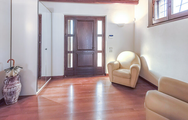 Feriehus - Macerata , Italia - IMM051 501