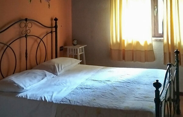 Domy wakacyjne - Sarnano , Wlochy - IMM060 602