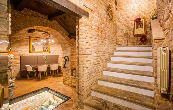 Domy wakacyjne - SARNANO , Wlochy - IMM061 5