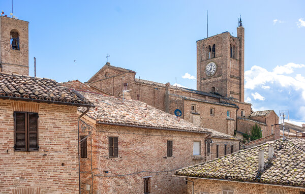 Domy wakacyjne - SARNANO , Wlochy - IMM061 3