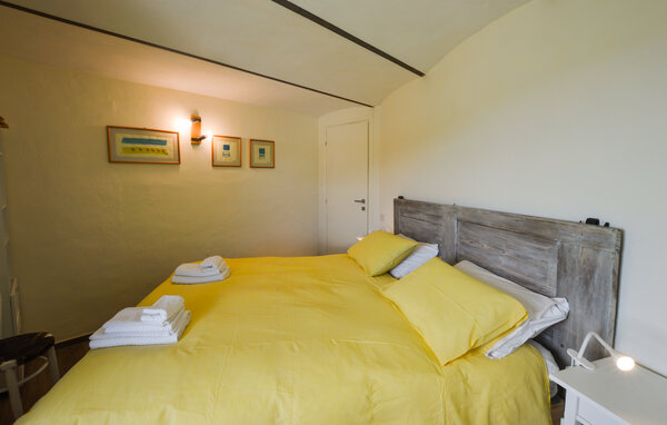 Semesterhus - Murazzano , Italien - IPL010 601