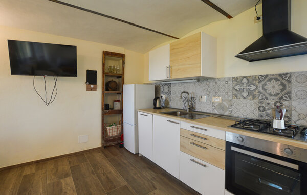 Semesterhus - Murazzano , Italien - IPL010 402