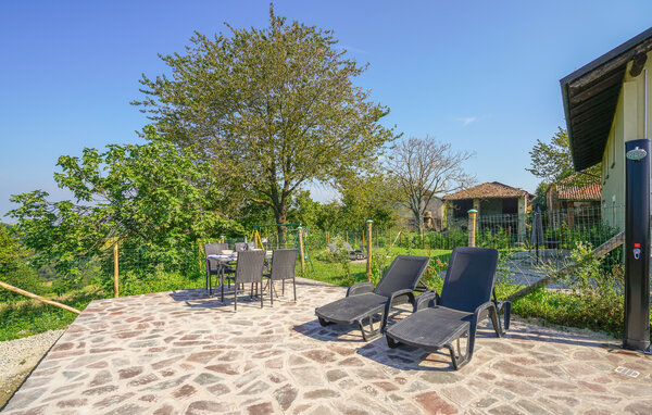 Semesterhus - Murazzano , Italien - IPL010 101