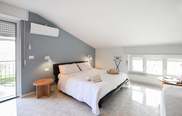 Lejlighed - Borgofranco d'Ivrea , Italien - IPL011 602