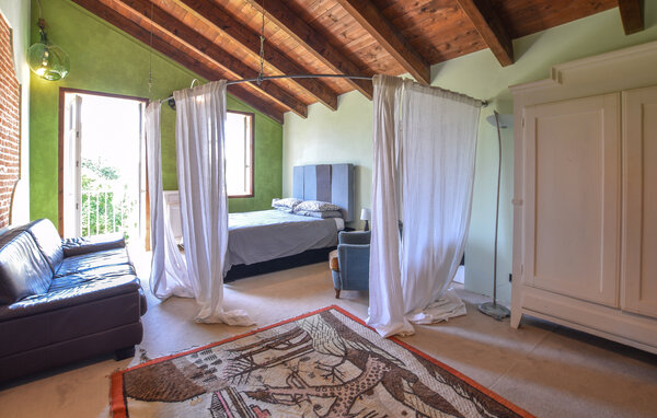 Semesterhus - Cantarana , Italien - IPL022 602