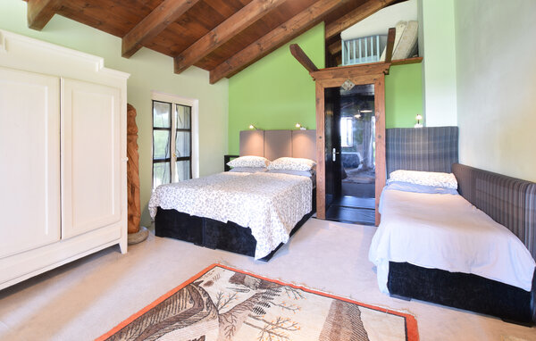 Semesterhus - Cantarana , Italien - IPL022 603