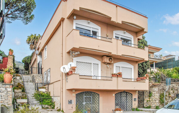 Apartament - Formia , Wlochy - IRK033 2