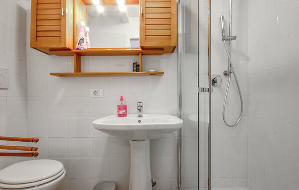 Feriehus - Roma , Italia - IRO017 701