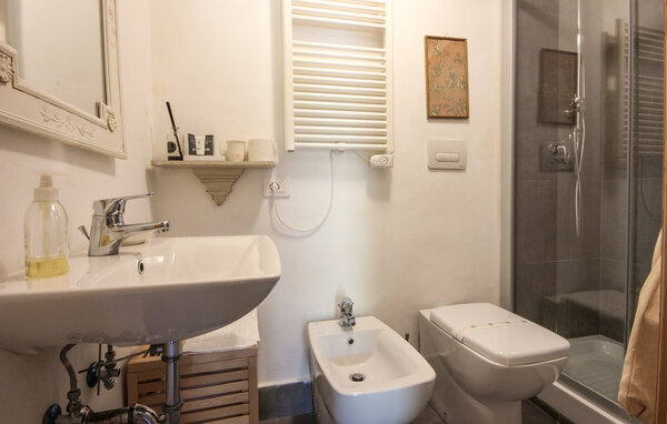 Feriehus - Roma , Italia - IRO018 704