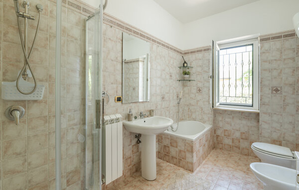 Holiday Home - Cassino , Italy - IRU006 702