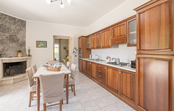 Holiday Home - Cassino , Italy - IRU006 401