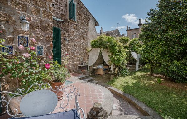 Appartamento - Sutri , Italia - IRU018 81