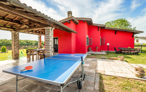 Holiday Home - Lago di Vico , Italy - IRU022 802