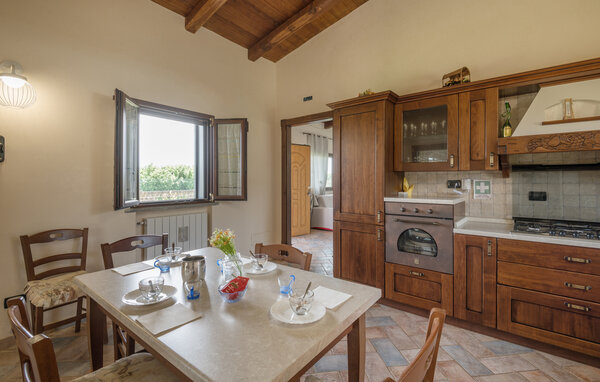 Holiday Home - Lago di Vico , Italy - IRU022 403