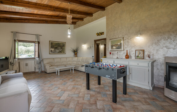Holiday Home - Lago di Vico , Italy - IRU022 301